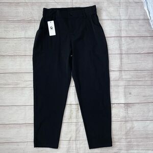 Moteepi New with tags women M black Golf pants